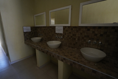 Neat and clean ablution facilities at Hobas Lodge Fish River Canyon